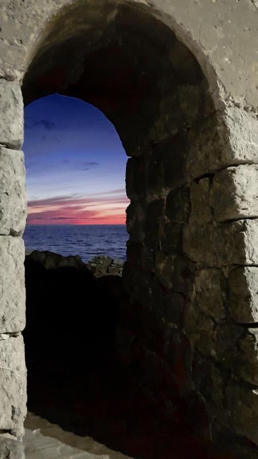 Porta Terra Apartment Cefalu Bagian luar foto
