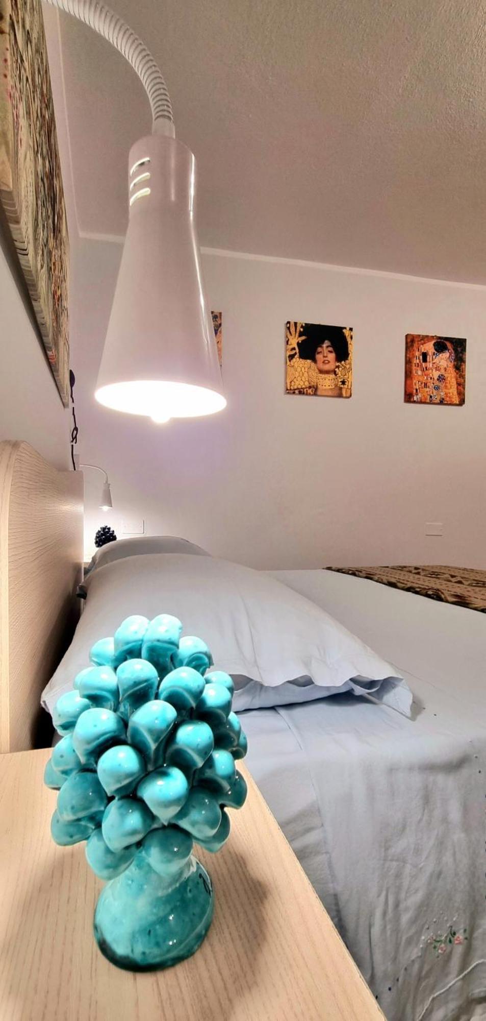 Porta Terra Apartment Cefalu Bagian luar foto