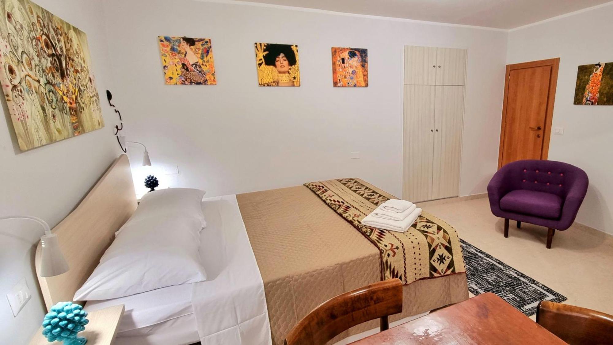 Porta Terra Apartment Cefalu Bagian luar foto