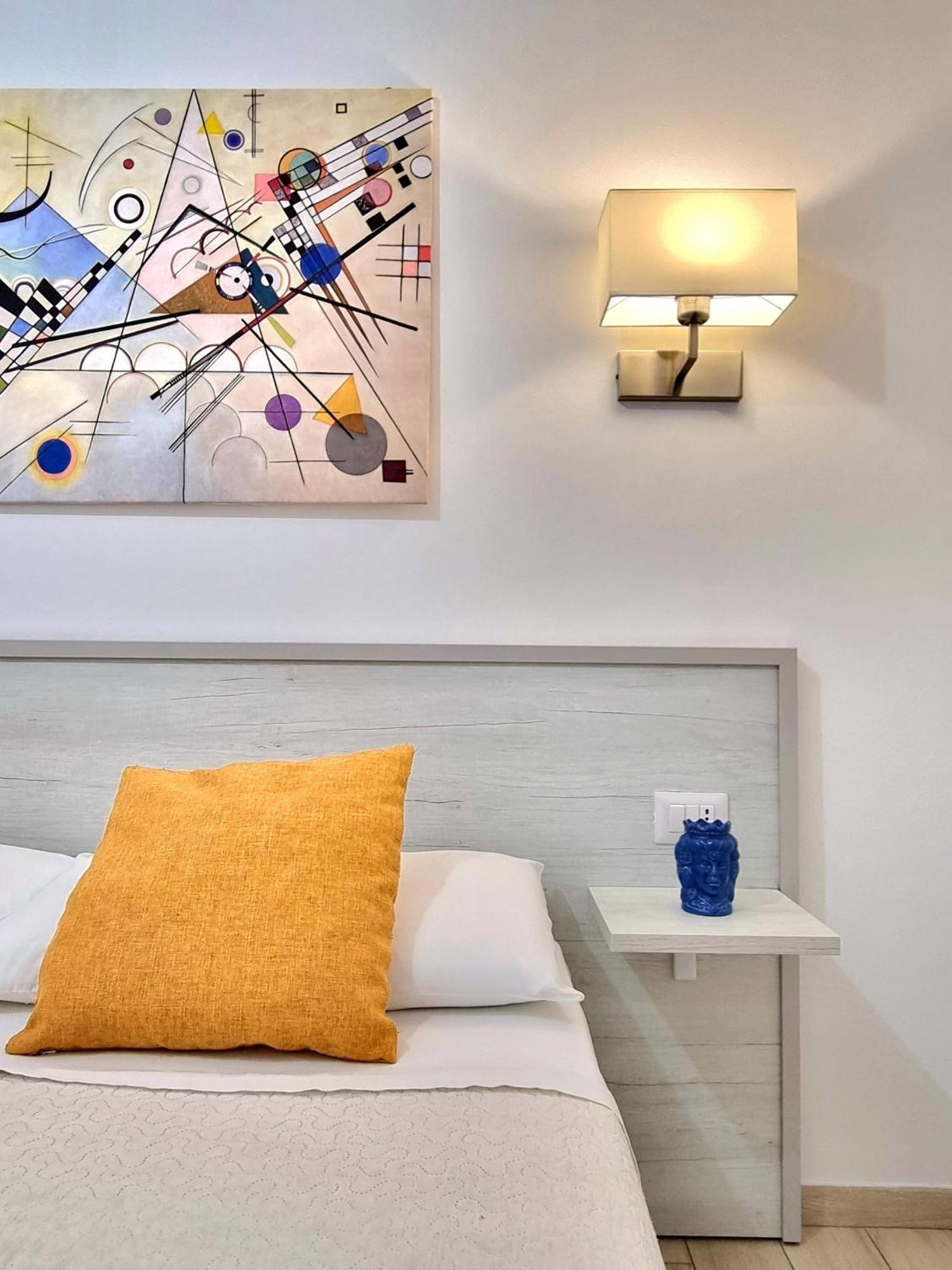 Porta Terra Apartment Cefalu Bagian luar foto
